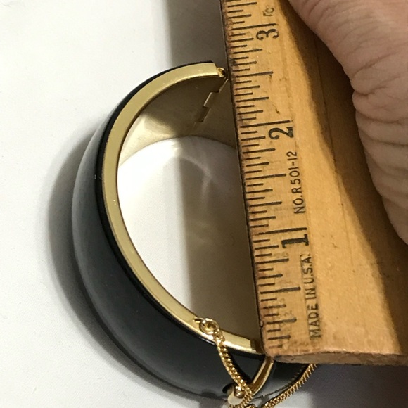 Vintage Black Enamel Bangle Bracelet - Picture 5 of 6